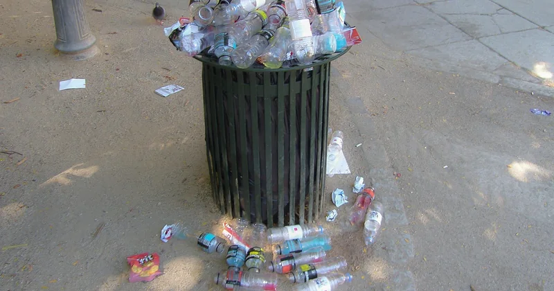 Types de déchets acceptés et interdits en benne