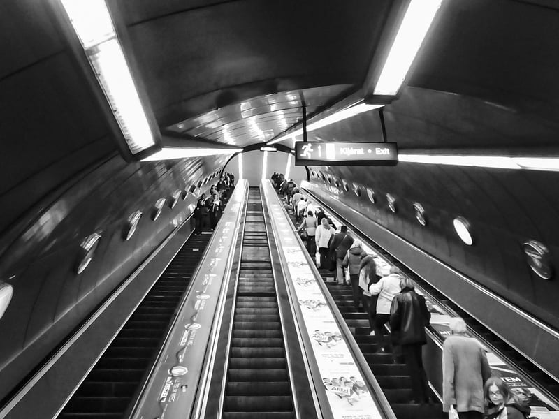 Quel est le prix moyen d'un monte-escalier Stannah en 2026 ? Découvrez-le ici !